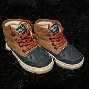 Like new boots from a smoke-free home. No pets